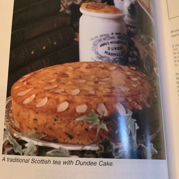 Autographed Tea menu and recipes - Picture 7 of 9